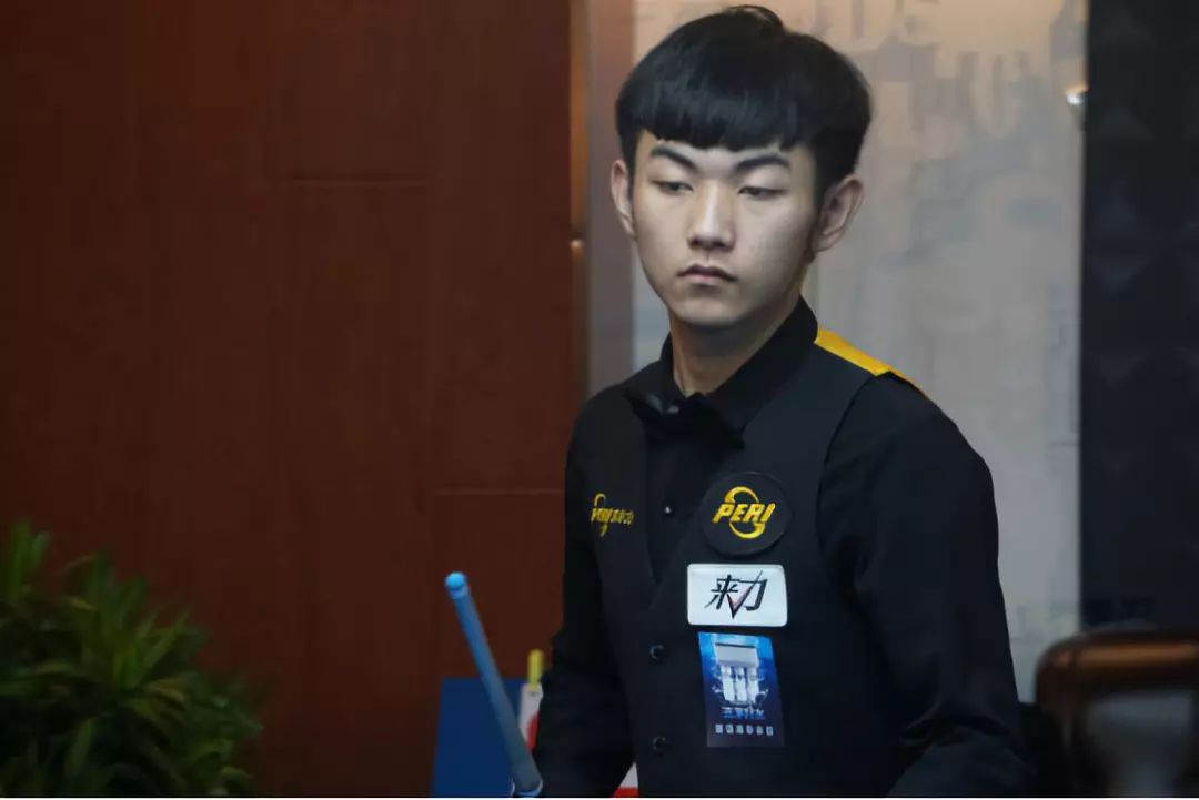 足球行业健 足球行业健