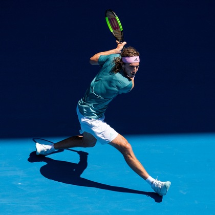 年轻球员与 年轻球员与