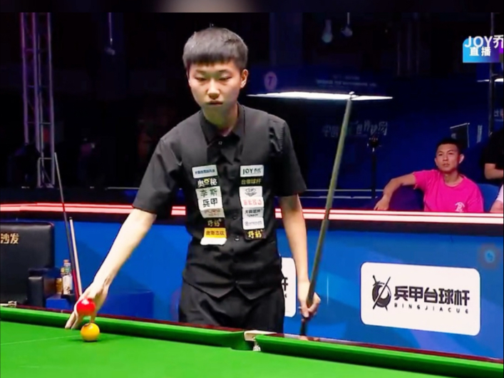 她最后冲刺 她最后冲刺