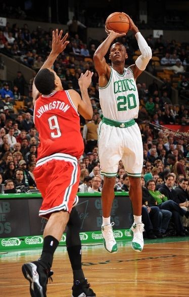 詹姆斯是当 詹姆斯是当