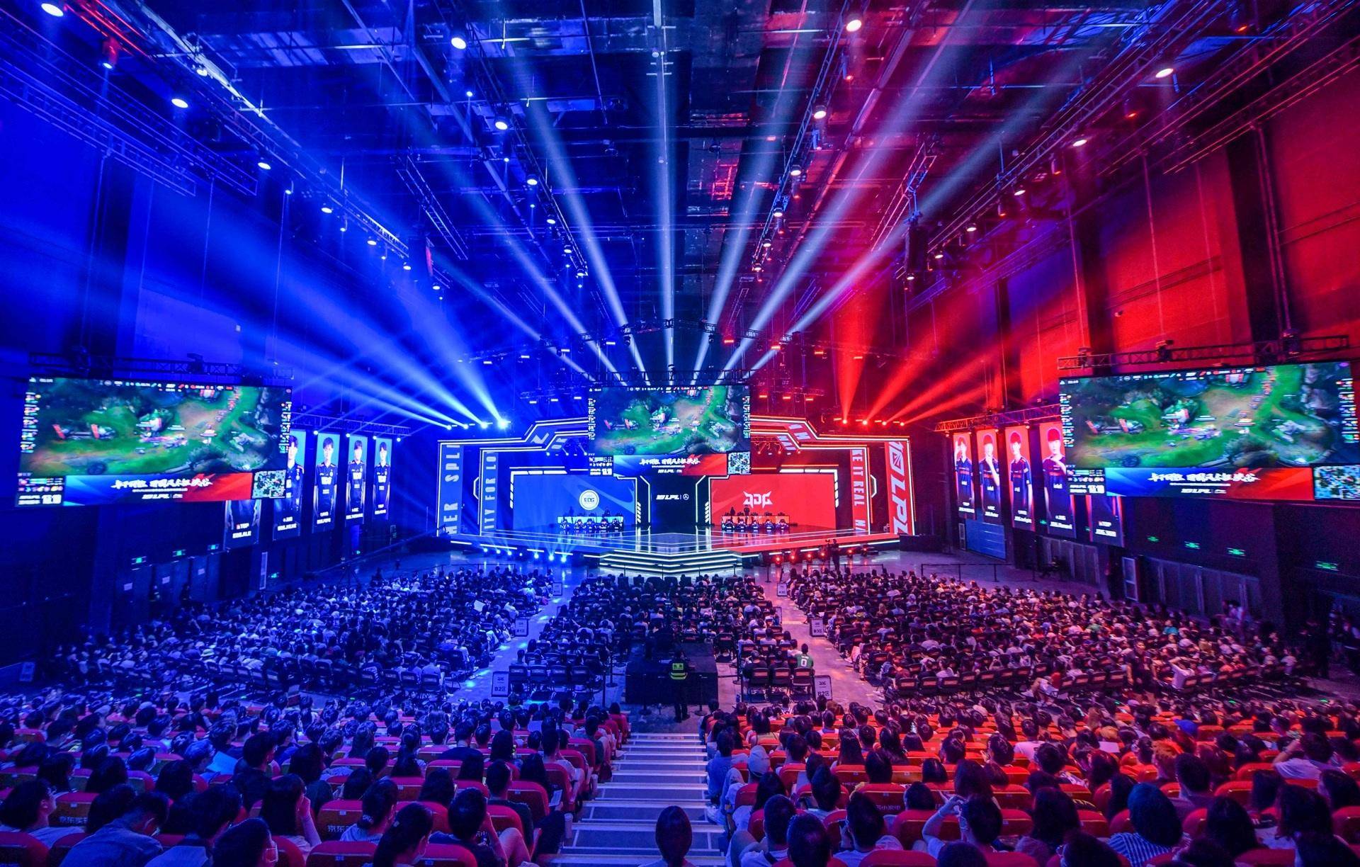 通过对比赛 通过对比赛