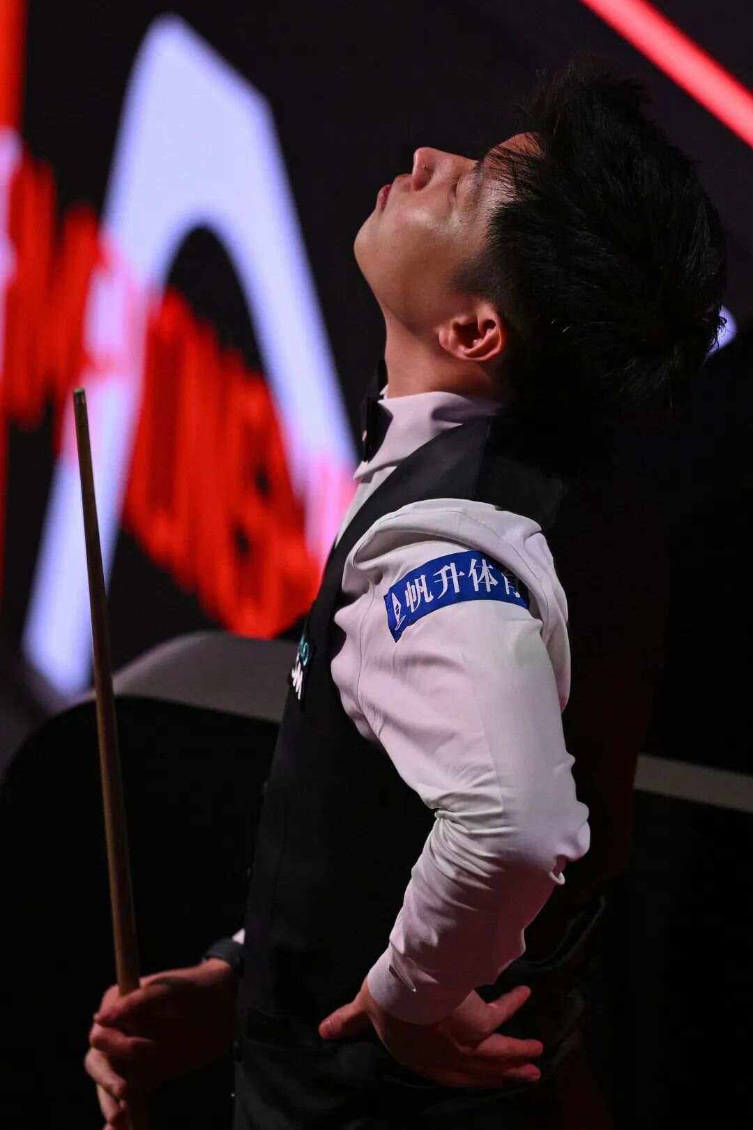 表现也赢得 表现也赢得