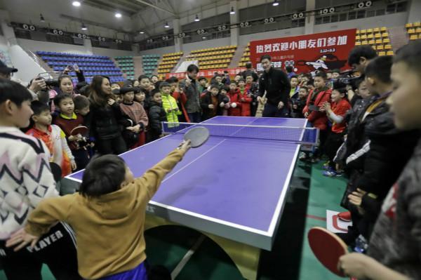 他让球队专 他让球队专