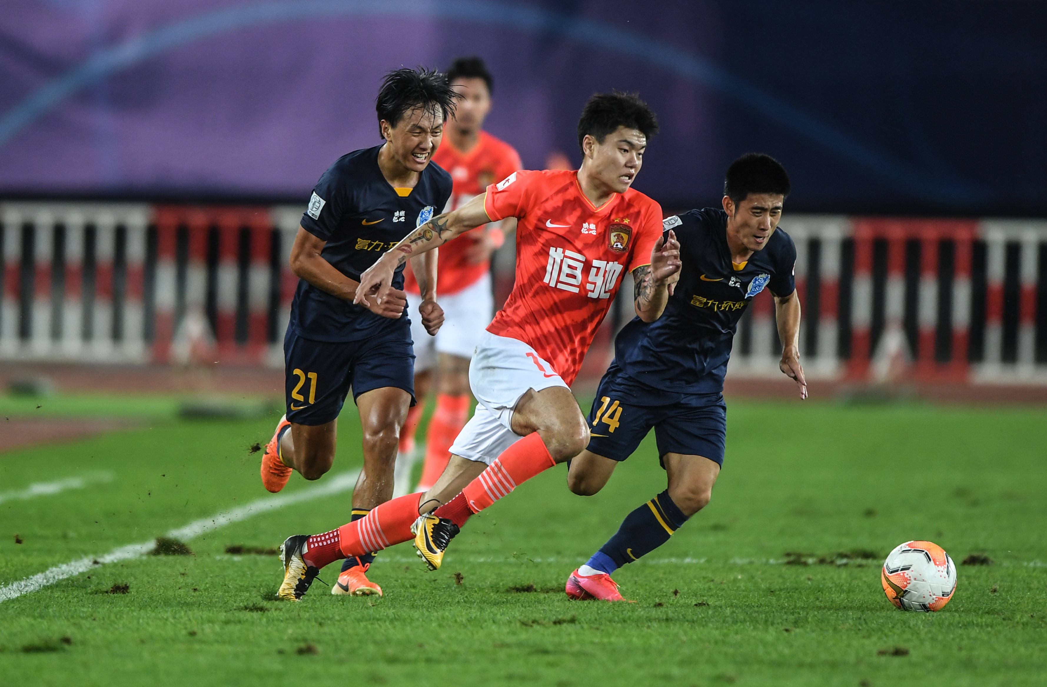 布克以36 布克以36